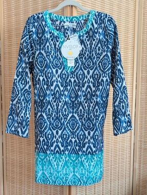 NVELOP Blue & Teal Sun Protection Ikat Tunic Top - Women's SMALL